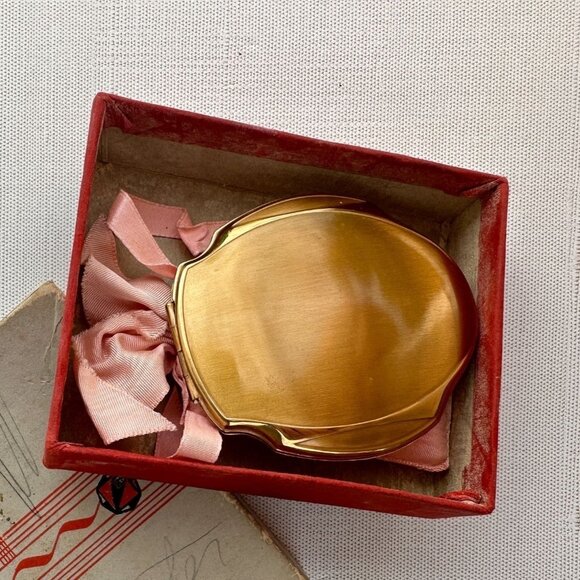 Elgin American Gold Tone Vanity Compact - Picture 1 of 16